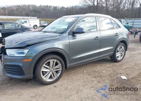 2018 Audi Q3 2.0T Premium/2.0T Sport Premium z USA, uszkodzony, nr VIN WA1ECCFS5JR033705